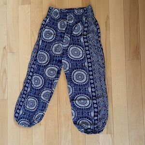 Lotus & Luna, Navy Blue & White Boho Print Harem Pants, size M, but runs small